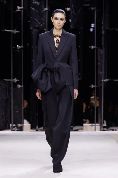 Look 55